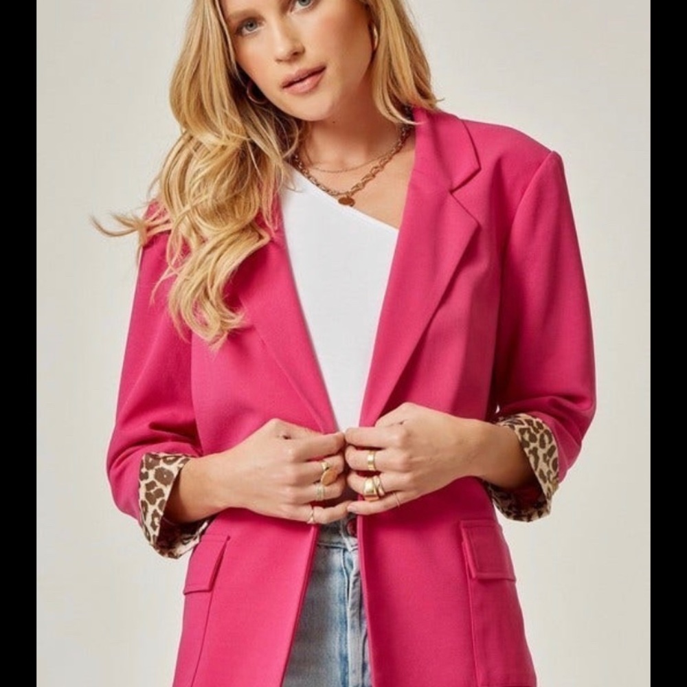 Andree By Unit fushia blazer with animal print Brand new, never worn.